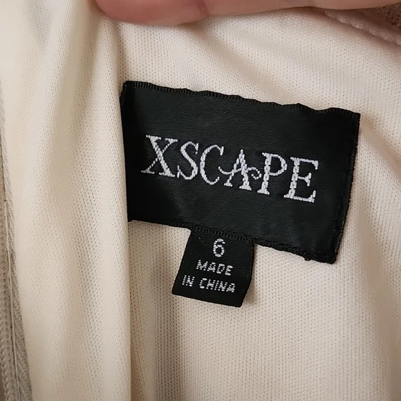 XSCape Evening Dress - Picture 4 of 9